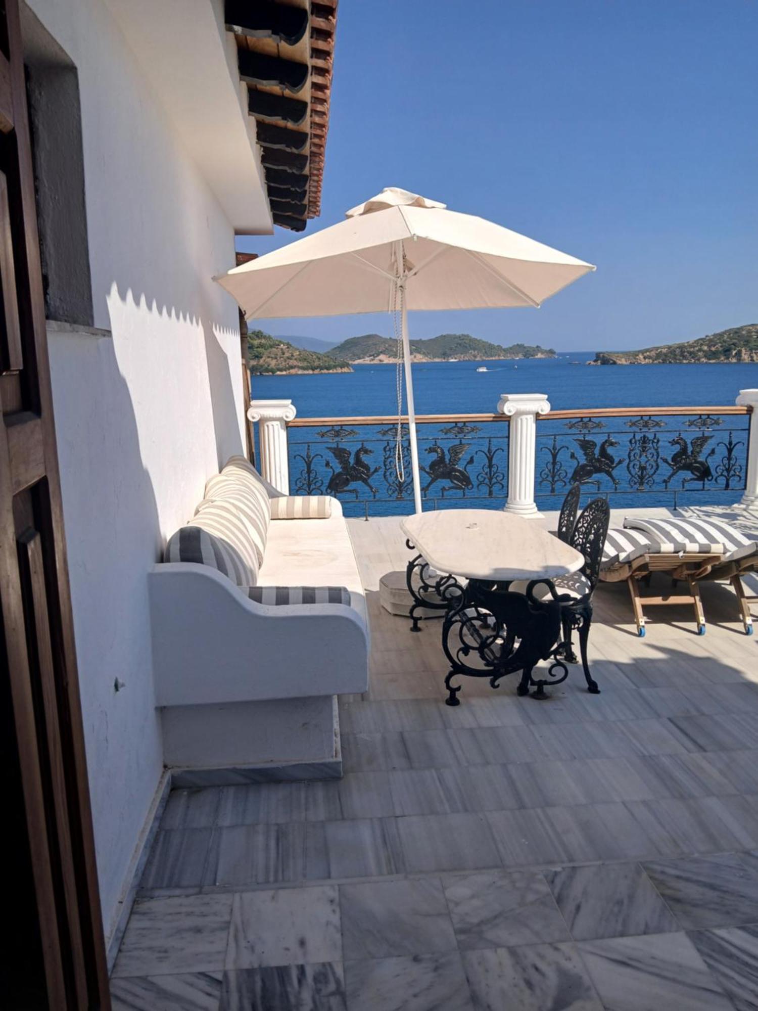 Hotel Villa Orsa สเกียธอสทาวน์ ภายนอก รูปภาพ